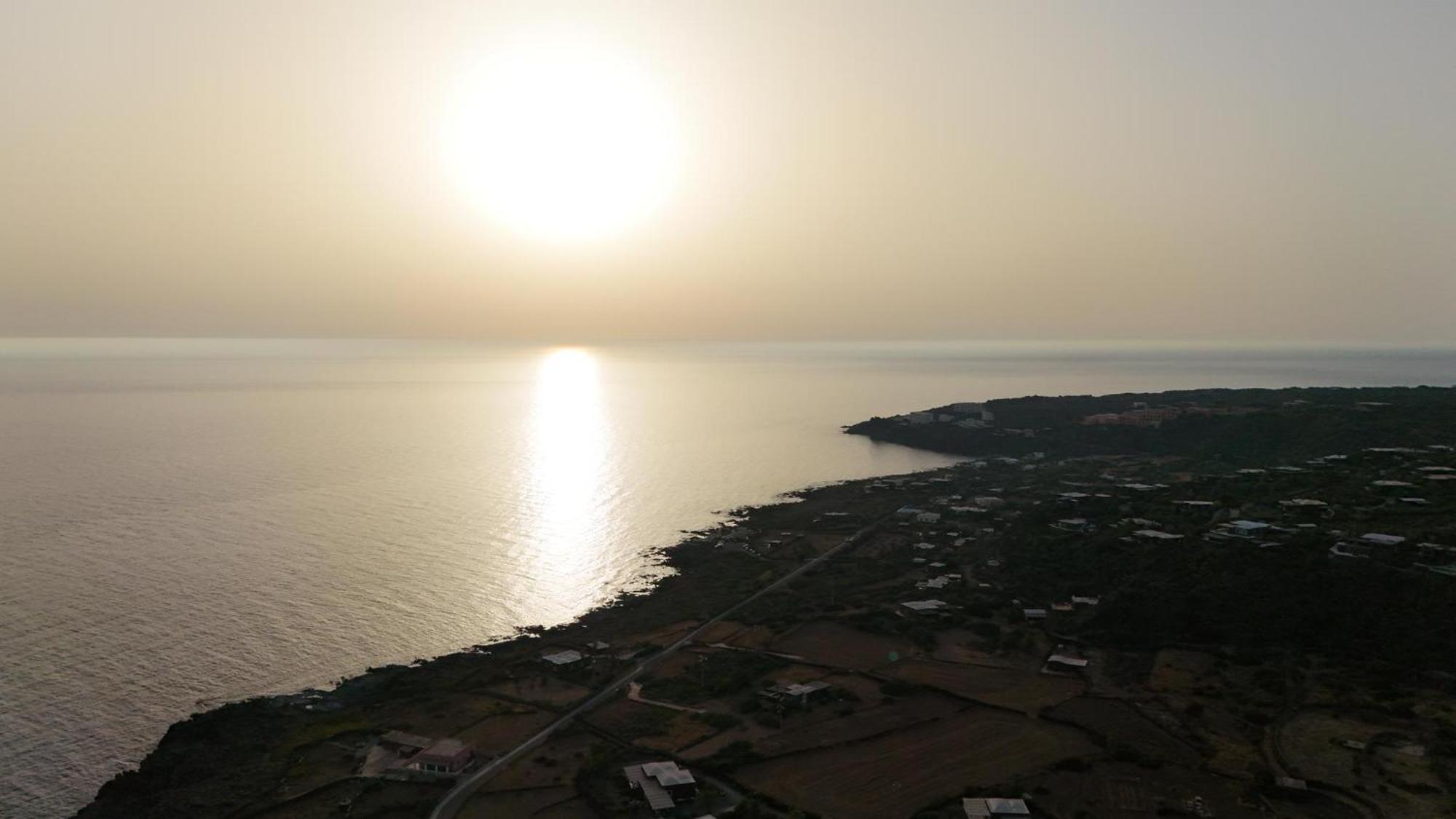 Dammuso Tuffo Nel Mare Villa San Michele  Eksteriør billede